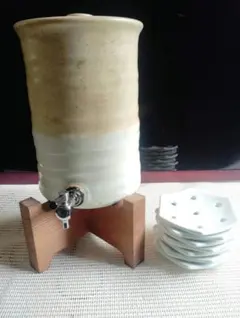 【未使用】銀河の泉 虔山 kenzan-yakimono 「E水生成器」 銀河の泉 ～E水生成器～ (置き台アリ) 虔山 - メルカリ