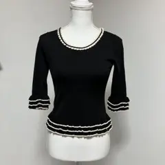 MISS J ミスジェイ　ラピーヌ　三段フリル　ニットのサムネイル