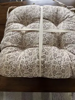 2026年最新】ローラアシュレイ クッションの人気アイテム - メルカリ