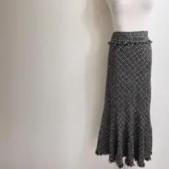 ツイード マーメイドスカート フリンジ裾 モノトーン 上品