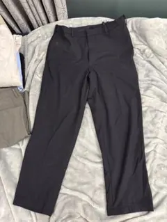 ネイビースラックス サイズM uniqlo