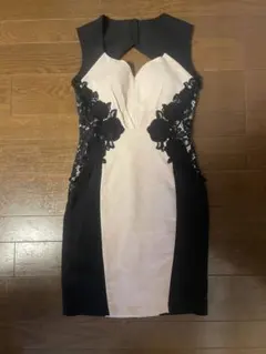 Andy エレガントな黒とベージュのドレス M