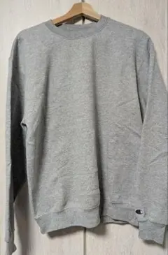 Champion グレー クルーネック トレーナー