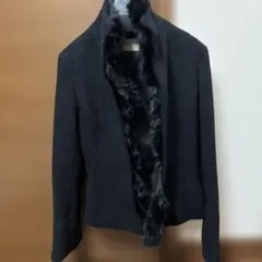 ファー付き　ブラックショートジャケット