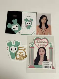 TWICE ステッカー　ミナ