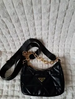 ブラックキルティングショルダーバッグ