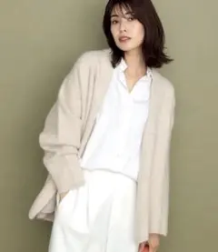 新品未使用 タグ付き Elura エルーラ　ラクーンリッチカーディガン