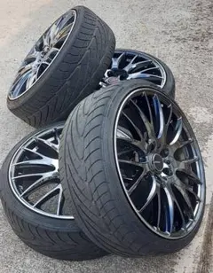 【美品】RAYS HOMURA20インチ9J 6穴タイヤ付きホイール4本セット 美品】RAYS HOMURA20インチ9J 6穴タイヤ付きホイール4本セット 2025年