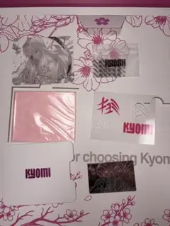 Kyomi Yuyo ガラスマウスパッド