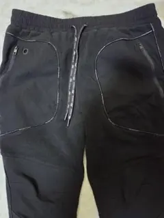 ブラック 裏起毛パンツ ジッパーポケット付き