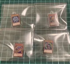 遊戯王デュエルモンスターズ バスボール アクリルチャーム