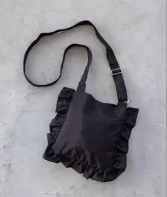 ローリーズファーム　フリルミニショルダーバック