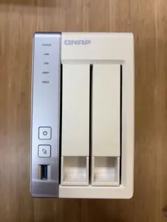 QNAP 2ベイNAS USB 3.0 （ジャンク？）のサムネイル
