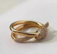 TIFFANYティファニーの指輪