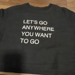 GU 黒いメッセージプリントTシャツ 140