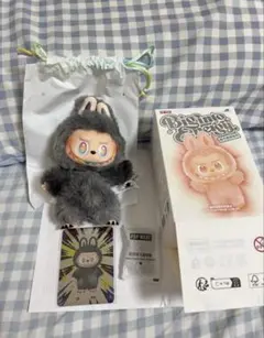 2025年最新】Labubu シークレットの人気アイテム - メルカリ