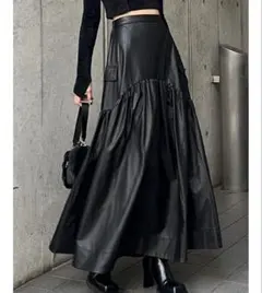 EMODA フェイクレザーロングスカート
