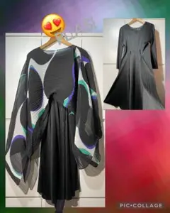 プリーツプリーズ ３ 黒 生地たっぷりワンピース issey miyakeのサムネイル