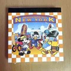 【新品 未開封　レア】東京ディズニーシー　アメリカンウォーターフロント　メモ帳のサムネイル