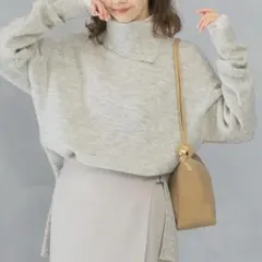URBAN RESEARCH ROSSO スリットタートルネックニット　グレーのサムネイル