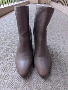 Item thumbnail for item de1a0177-b0d7-403f-93c7-d522c0e0f6a2