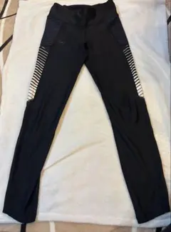 Under Armour ブラック S タイツ ストライプデザイン