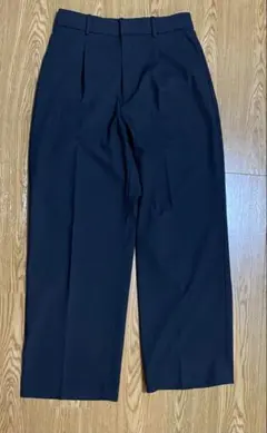 ⭐︎パンダ★様専用　UNIQLO タックワイドパンツ