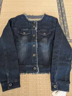 【デニムジャケット】新品未使用保管品　Мサイズ　ストレッチ素材使用
