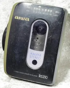 希少)AIWA アイワ TPR-636ラジオ カセットレコーダー - メルカリ