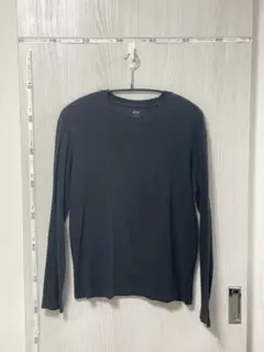 ユニクロ　長袖Tシャツ