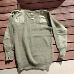 古着　中古品　ドイツ軍スタイル オリーブグリーンセーター