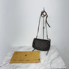 ルイヴィトン モノグラムヴェルニ ロスモアMM アクセサリーポーチ 