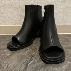 超美品✨EMODA エモダ ショートブーツ 23.5cm ブラック 黒のサムネイル