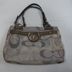 COACH コーチ トートバッグ シグネチャー シルバー×カーキ ターンロック
