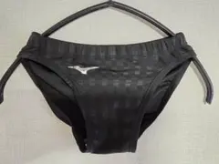 ストリームアクセラ Vパンツ　FINA承認　サイズМ　廃盤モデルのサムネイル