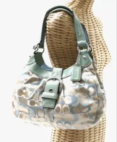 COACH　ハンドバック　シグネチャー　キャンバス　レザー　肩掛け　シルバー金具