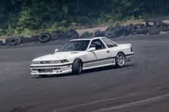 旧車、街道レーサー、Z31後期ワイドボディ専用オーバーフェンダー