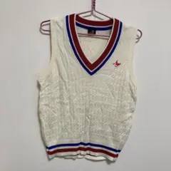 CLUNK クランク　アイボリー Vネック ニットベスト