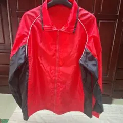 赤黒ナイロンジップアップジャケット　フリーサイズ