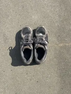 new balance 2002rスニーカー