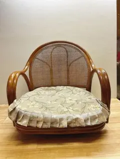 ⭐️極美品⭐️ラタン　藤　回転椅子　アンティーク　レトロ　昭和レトロ ラタンチェア 籐 回転椅子 肘付き ハイタイプ 天然籐 ラタン チェア