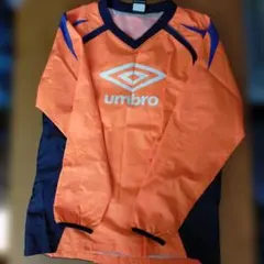 umbro 長袖ピステ オレンジ