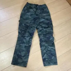裏起毛ありUNIQLO 迷彩カーゴパンツ Sサイズ