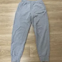 ナイキ　スウェットパンツ　Mサイズ　グレー　美品