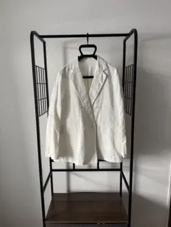 アイボリー テーラードジャケット