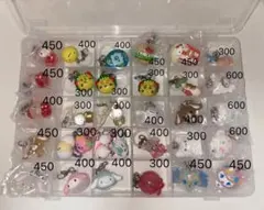 ガチャガチャ めじるしアクセサリー たまごっち サンリオ ノンタン コジコジ