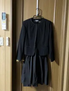 新品未使用　ソニアコレクション　ブラックスーツ　ワンピース　38