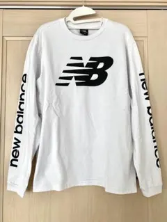 New Balance ロンT ホワイト 長袖 ビッグロゴ メンズ Lサイズのサムネイル