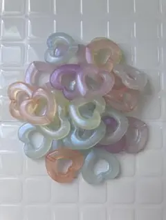 【Ｎｏ．9】ハート型パステルビーズ