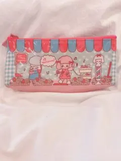 Swimmer トイプードル　ペンケース